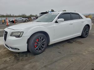 Chrysler 300 LIMITED 3.6L 6 2015
