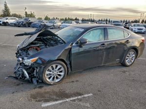 Lexus ES 300H 2.5L 4 2015