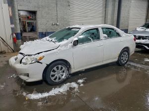 Toyota Corolla BASE 1.8L 4 2010