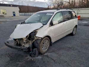 Toyota Sienna XLE 3.5L 6 2008