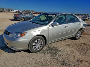 Toyota Camry LE 2.4L 4 2003