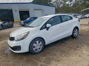 Kia Rio LX 1.6L 4 2013