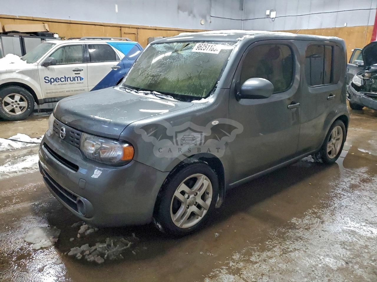 Nissan Cube BASE 1.8L 4 2011