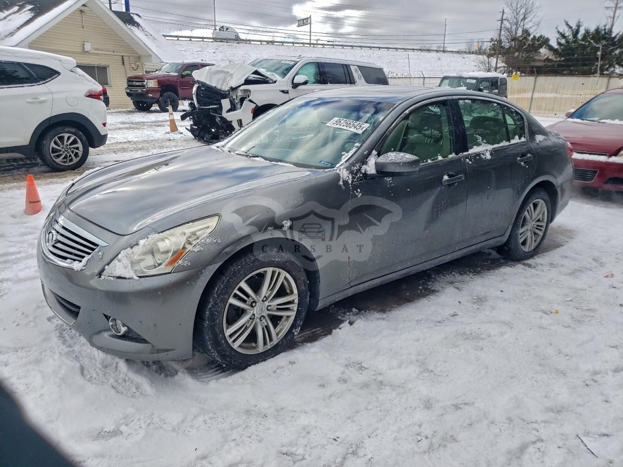 Infiniti G37 3.7L 6 2010