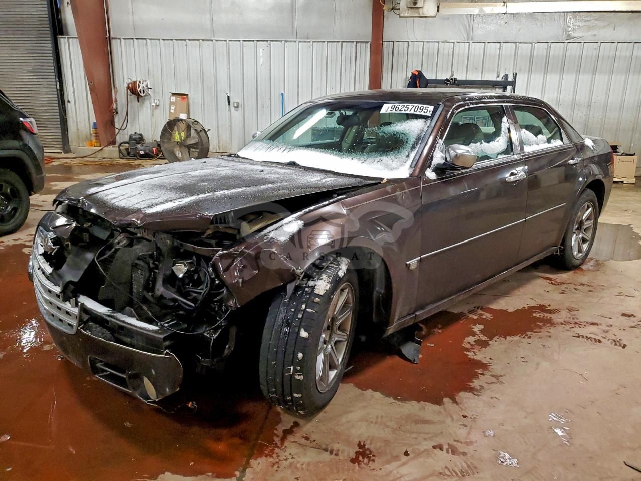 Chrysler 300C 5.7L 8 2005