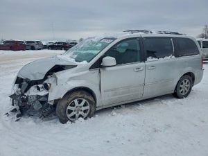 Chrysler Town & Country TOURING 3.8L 6 2010