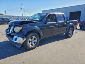Nissan Frontier CREW CAB SE 4.0L 6 2010