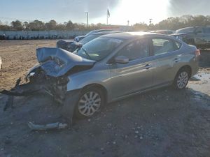Nissan Sentra S 1.8L 4 2014