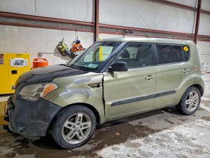 Kia Soul + 2.0L 4 2011