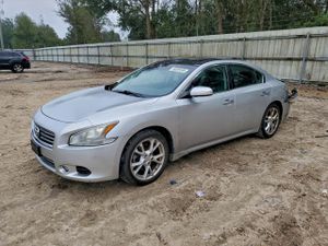 Nissan Maxima S 3.5L 6 2012