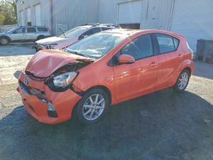 Toyota Prius 1.5L 4 2014