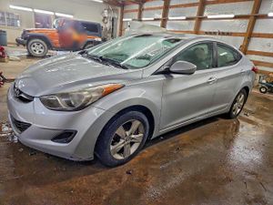 Hyundai Elantra GLS 1.8L 4 2011