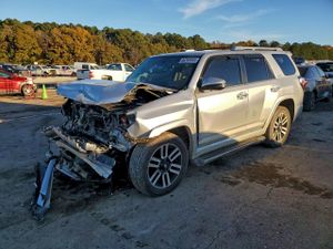 Toyota 4Runner SR5/SR5 PREMIUM 4.0L 6 2015