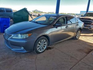 Lexus ES 300H 2.5L 4 2013