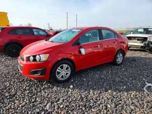 Chevrolet Aveo (Sonic) LT 1.8L 4 2012