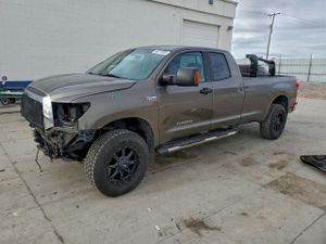 Toyota Tundra DOUBLE CAB 5.7L 8 2008
