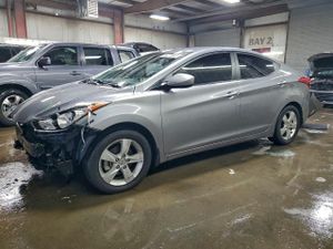 Hyundai Elantra GLS 1.8L 4 2013