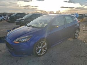 Ford Focus ST 2.0L 4 2013