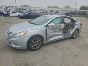 Hyundai Sonata SE 2.0L 4 2012