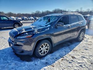Jeep Cherokee LATITUDE 2.4L 4 2015