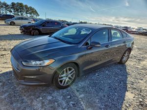 Ford Fusion SE 2.5L 4 2015
