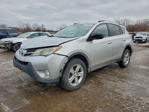 Toyota Rav4 XLE 2.5L 4 2014