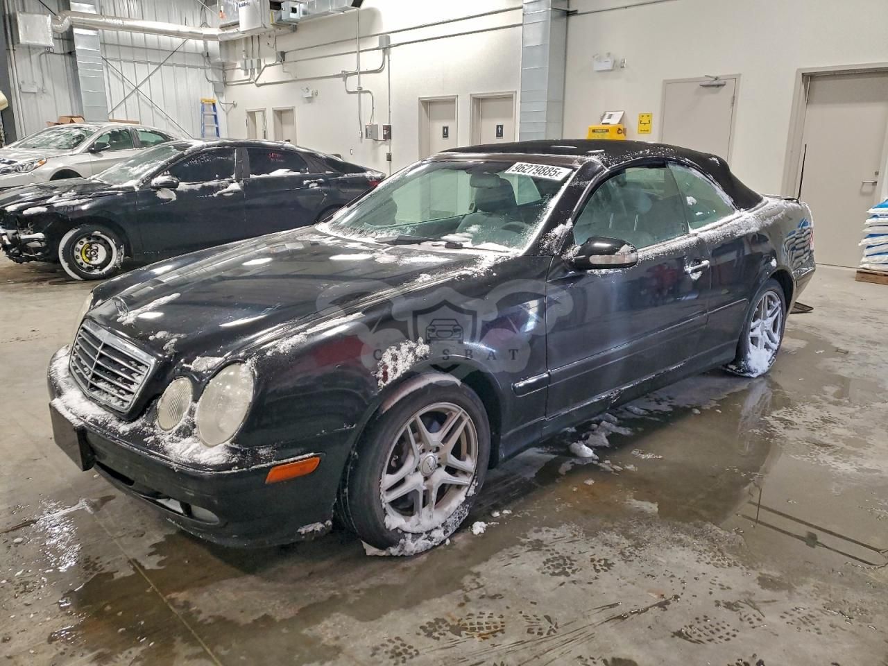 Mercedes-Benz CLK 320 3.2L 6 2002