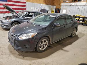 Ford Focus SE 2.0L 4 2014