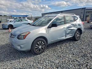 Nissan Rogue S 2.5L 4 2015