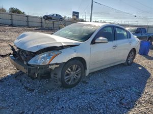 Nissan Altima BASE 2.5L 4 2010