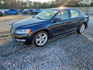 Volkswagen Passat SEL 3.6L 6 2012