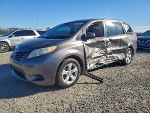 Toyota Sienna 3.5L 6 2011