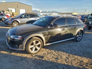 Audi A4 PREMIUM PLUS 2.0L 4 2014
