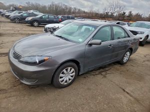 Toyota Camry LE 2.4L 4 2005