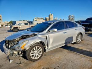 Nissan Altima 2.5 2.5L 4 2015