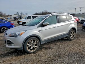 Ford Escape TITANIUM 2.0L 4 2014