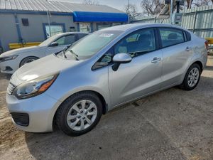 Kia Rio LX 1.6L 4 2014