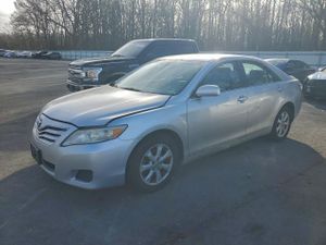 Toyota Camry BASE 2.5L 4 2011