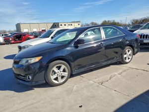 Toyota Camry L 2.5L 4 2014