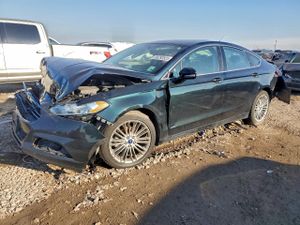 Ford Fusion SE 2.0L 4 2014