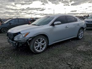Nissan Maxima S 3.5L 6 2013