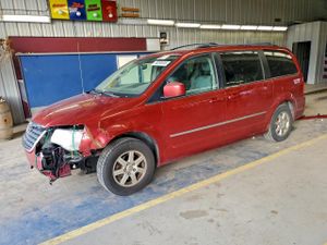 Chrysler Town & Country TOURING 3.8L 6 2010