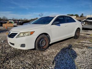 Toyota Camry BASE 2.5L 4 2011