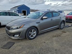Kia Optima LX 2.4L 4 2015