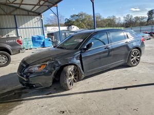 Chrysler 200 LIMITED 3.6L 6 2013
