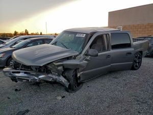 Chevrolet Silverado 1500 C1500 5.3L 8 2006