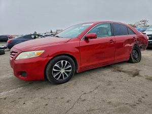 Toyota Camry BASE 2.5L 4 2011