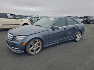 Mercedes-Benz C 300 3.0L 6 2011
