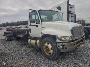 International DuraStar / 4000 4300 7.6L 6 2012