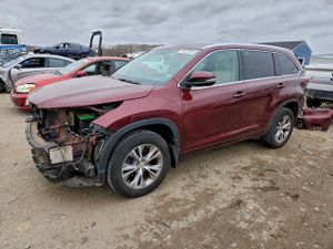 Toyota Highlander XLE 3.5L 6 2015